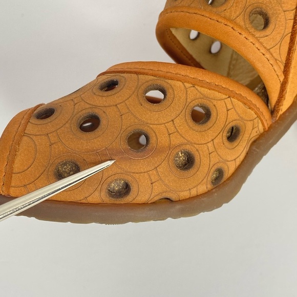 EL NATURALISTA ORANGE LEATHER HEELS - Picture 8 of 12